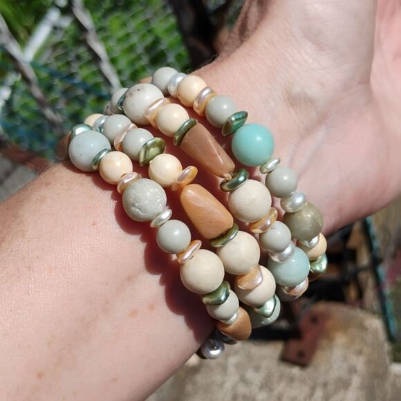 Large Wrap Bracelet Delicate Pearl Natural Stone's Handmade Original - Picture 2 of 10